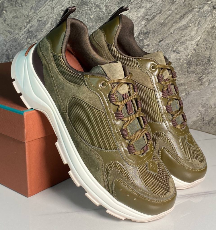 МУЖСКИЕ КРОССОВКИ LORO PIANA фото