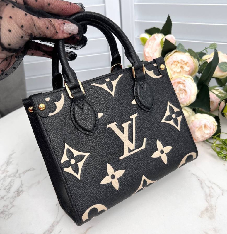 СУМКА LOUIS VUITTON фото