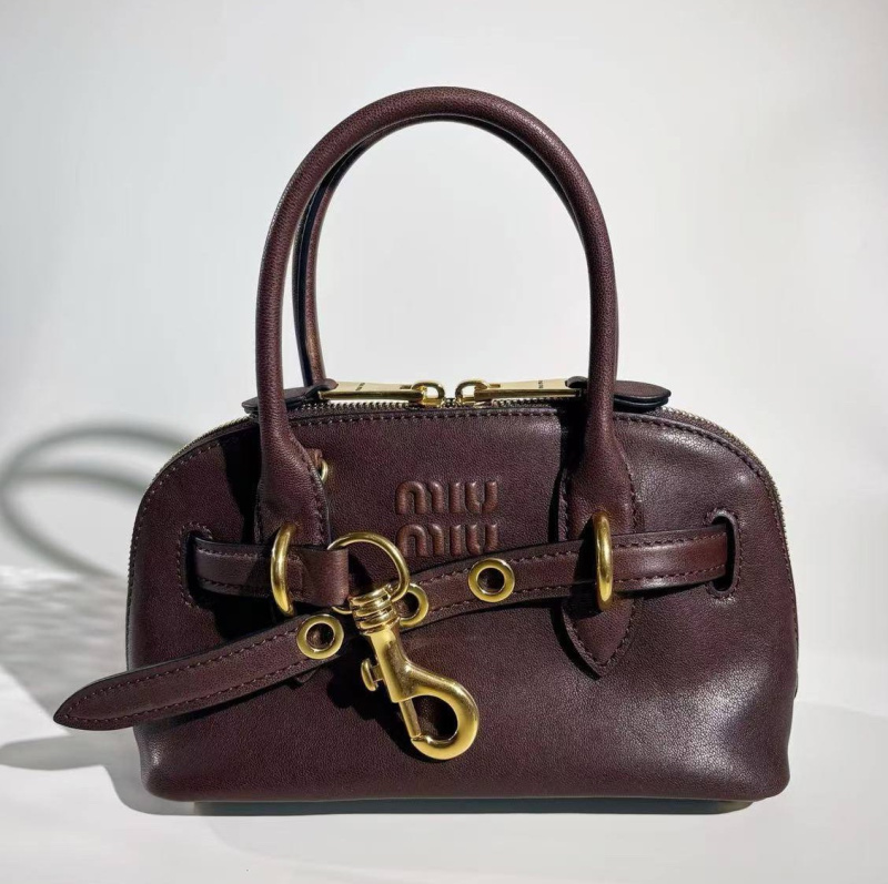 СУМКА MIU MIU фото