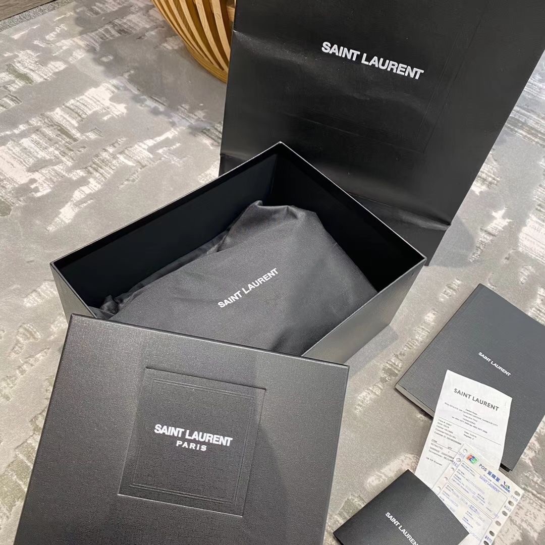 СУМКА SANT LAURENT детальное фото