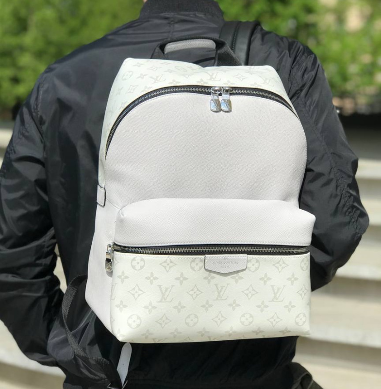 МУЖСКОЙ РЮКЗАК LOUIS VUITTON фото