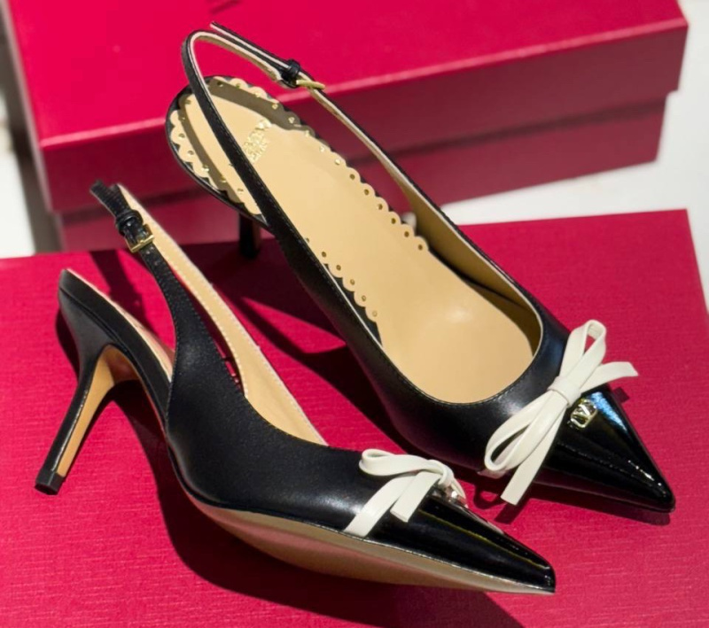 ТУФЛИ VALENTINO фото