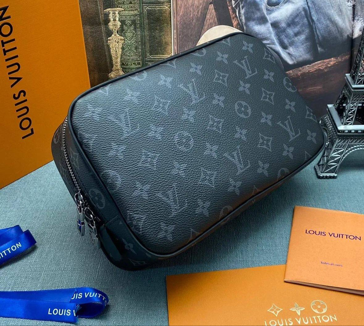 МУЖСКОЙ КЛАТЧ LOUIS VUITTON детальное фото