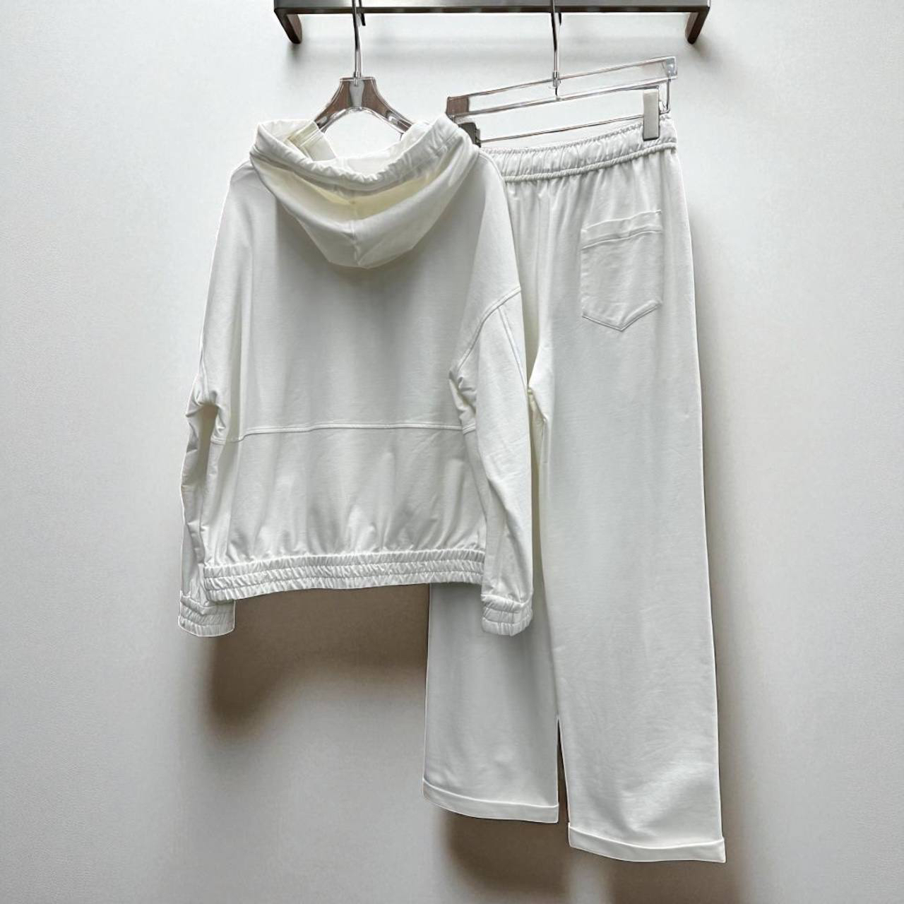 КОСТЮМ BRUNELLO CUCINELLI детальное фото