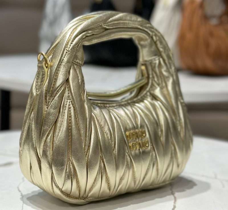 СУМКА MIU MIU WANDER фото