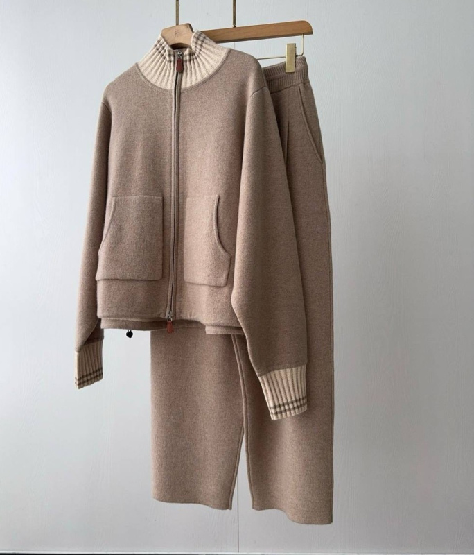 КОСТЮМ LORO PIANA фото