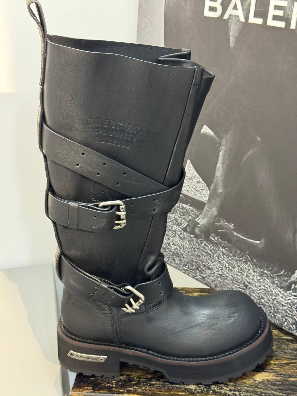 САПОГИ BALENCIAGA детальное фото