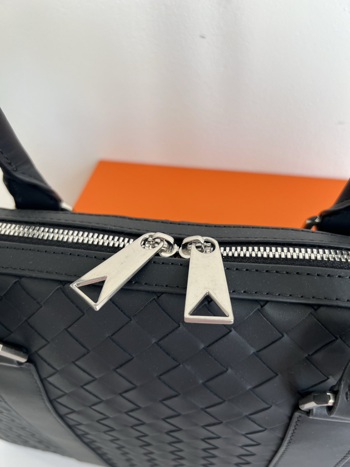 МУЖСКОЙ ПОРТФЕЛЬ BOTTEGA VENETA детальное фото