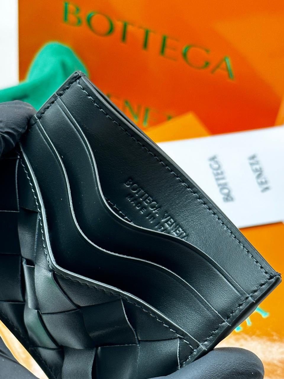 МУЖСКОЙ КАРТХОЛДЕР BOTTEGA VENETA детальное фото