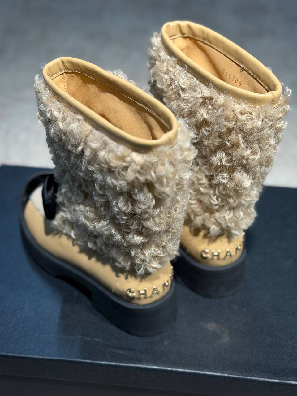 САПОГИ CHANEL детальное фото