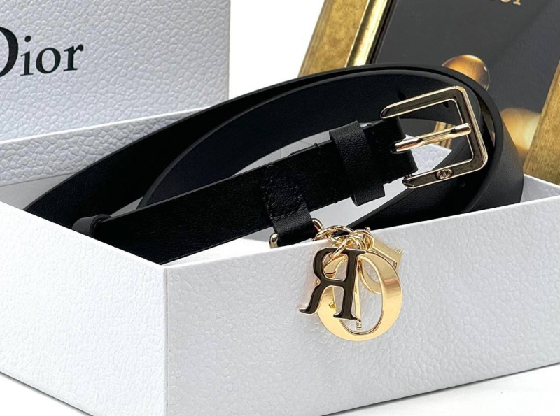 ЖЕНСКИЙ РЕМЕНЬ CHRISTIAN DIOR фото