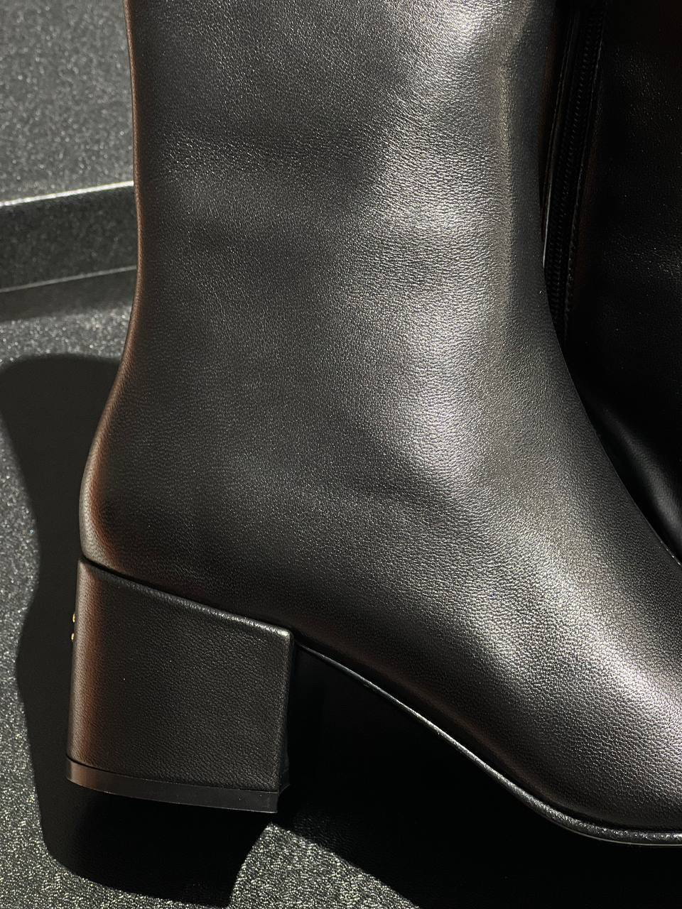 БОТИЛЬОНЫ CHANEL детальное фото