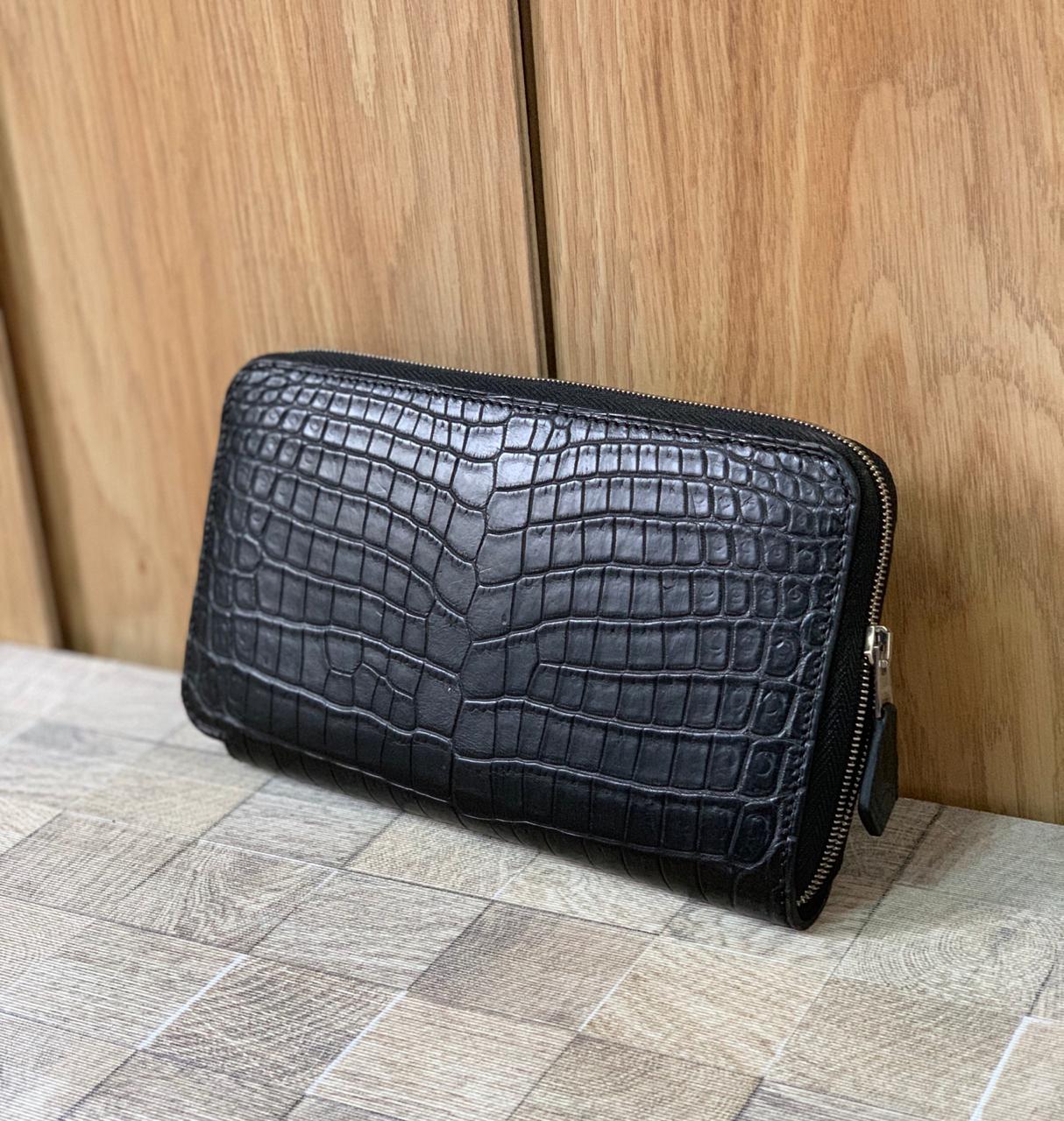КЛАТЧ HERMES (крокодил) детальное фото
