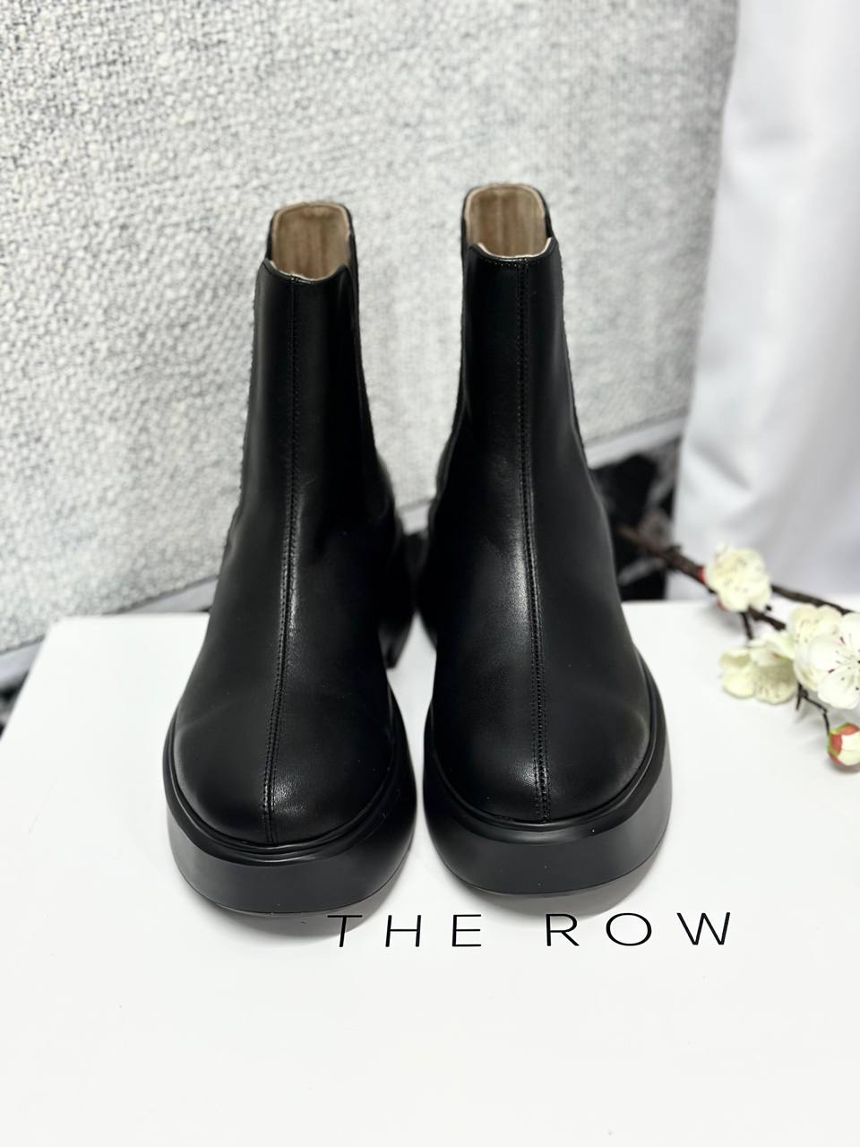 БОТИНКИ THE ROW детальное фото