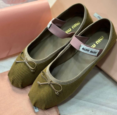 БАЛЕТКИ MIU MIU фото