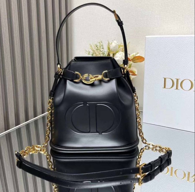 СУМКА CHRISTIAN DIOR фото