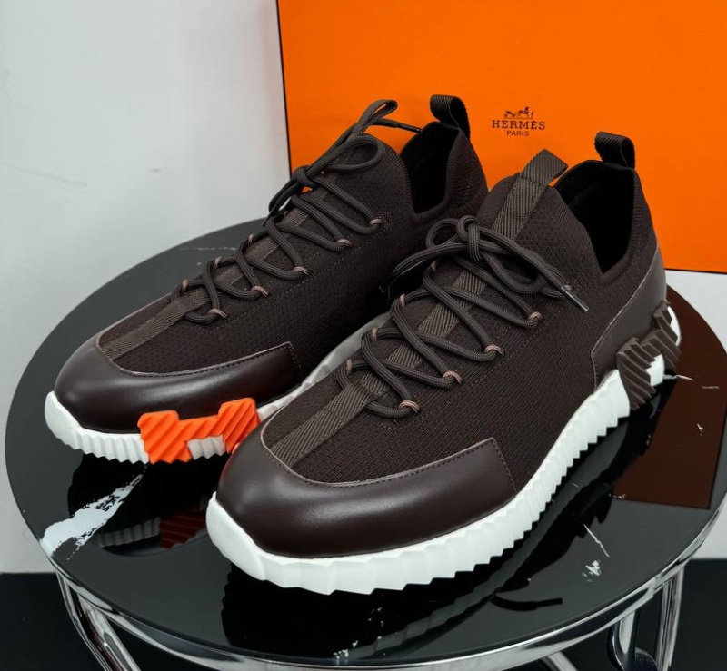 МУЖСКИЕ КРОССОВКИ HERMES фото