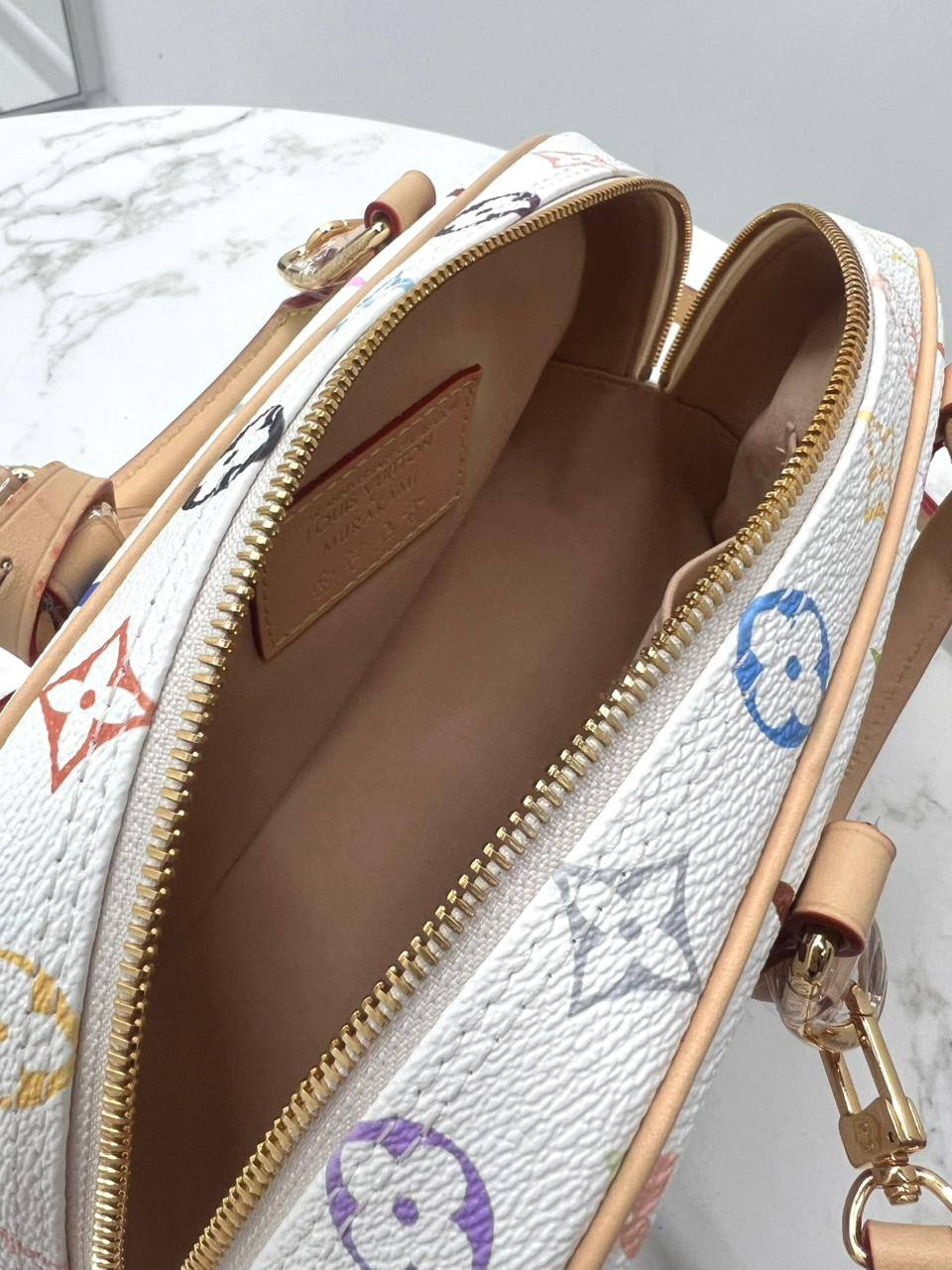 СУМКА LOUIS VUITTON детальное фото