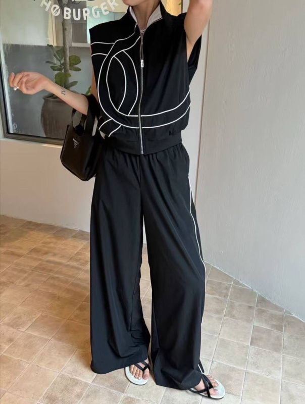 КОСТЮМ CHANEL фото