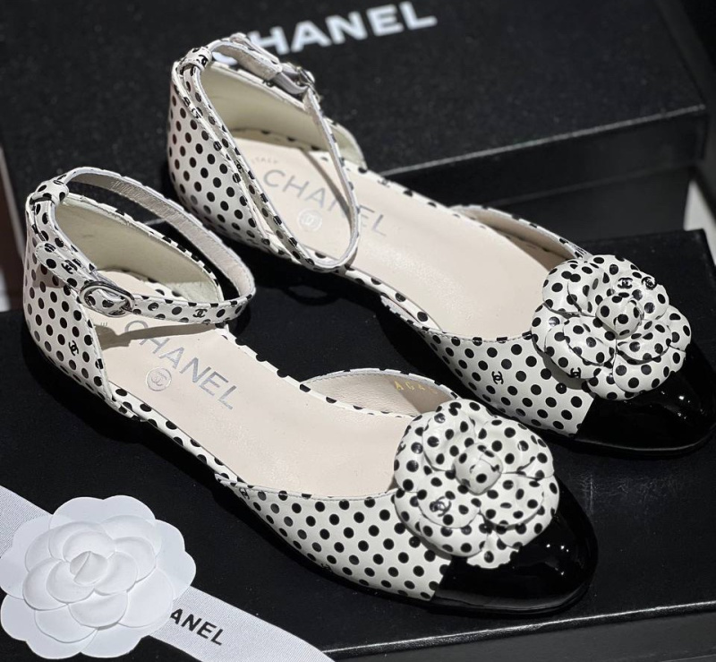 БАЛЕТКИ CHANEL фото