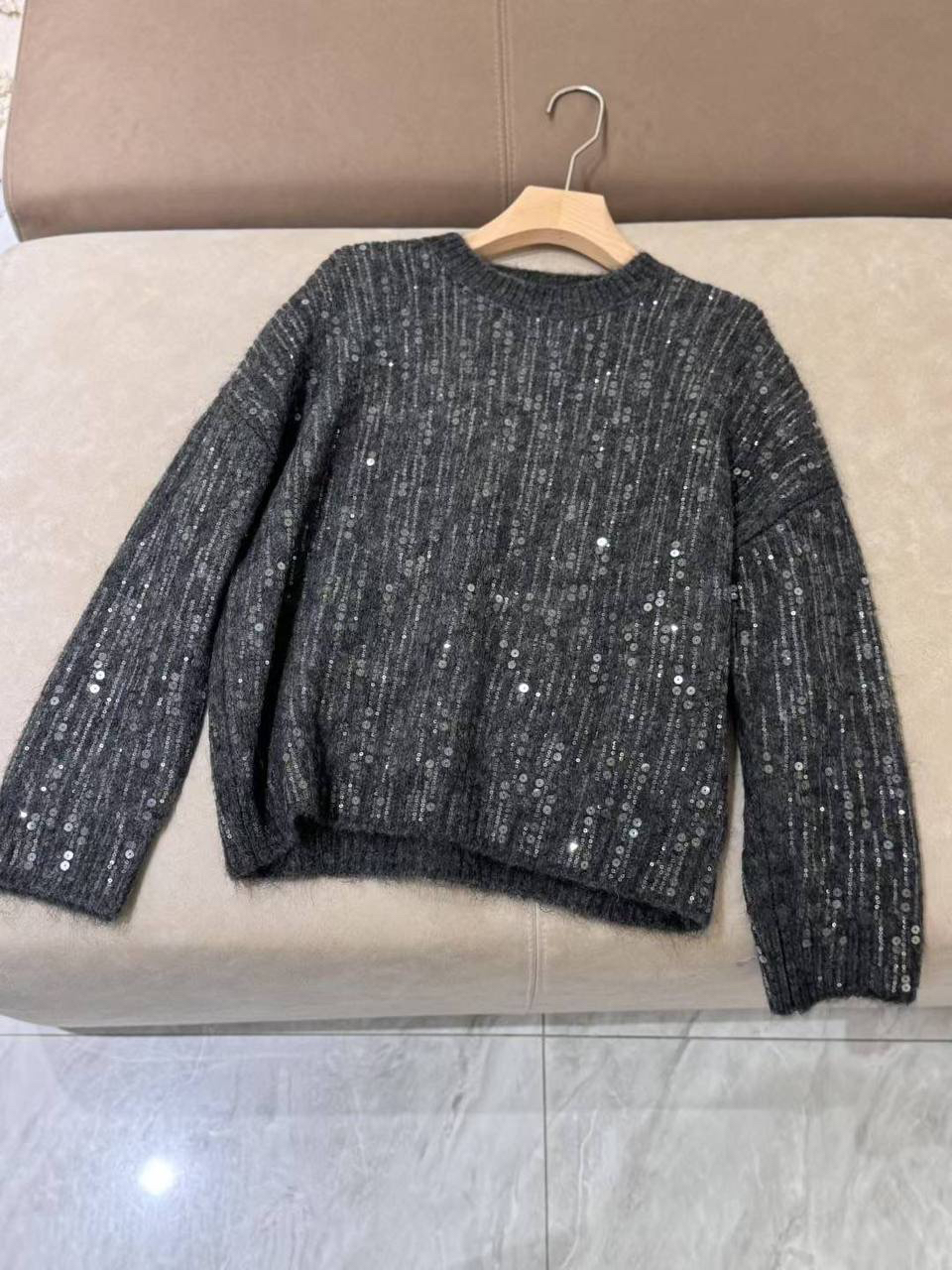 СВИТЕР детальное фото