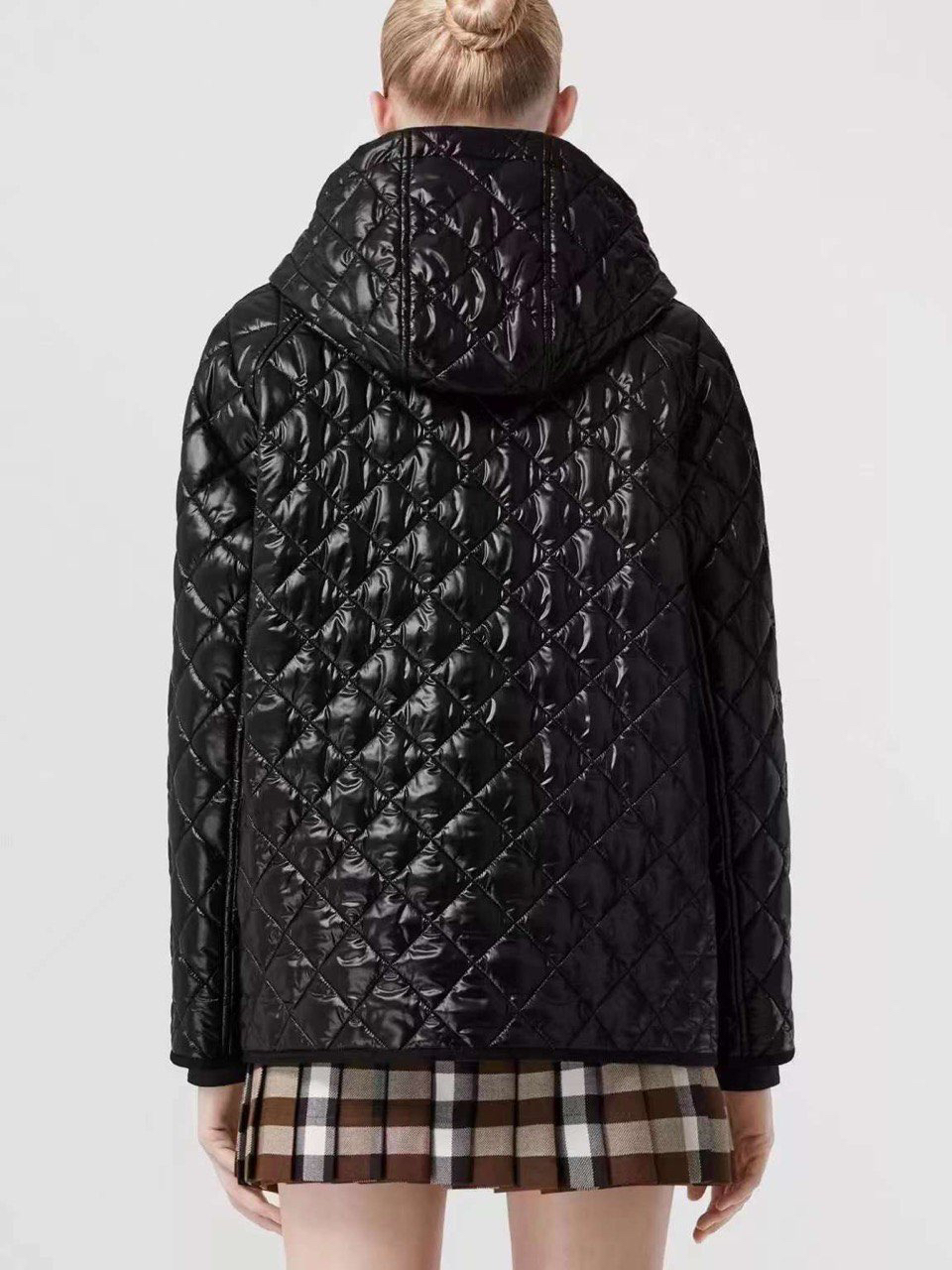 КУРТКА BURBERRY детальное фото