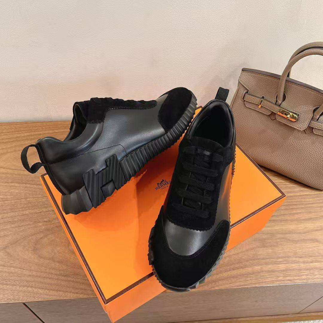 МУЖСКИЕ КРОССОВКИ HERMES детальное фото