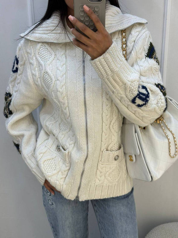 КАРДИГАН CHANEL фото