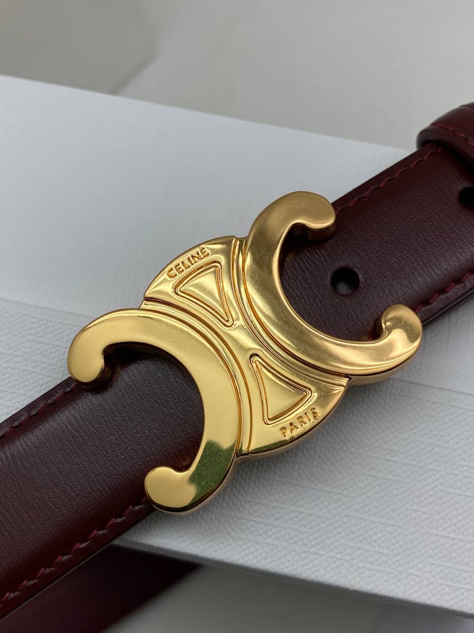 ЖЕНСКИЙ РЕМЕНЬ CELINE детальное фото