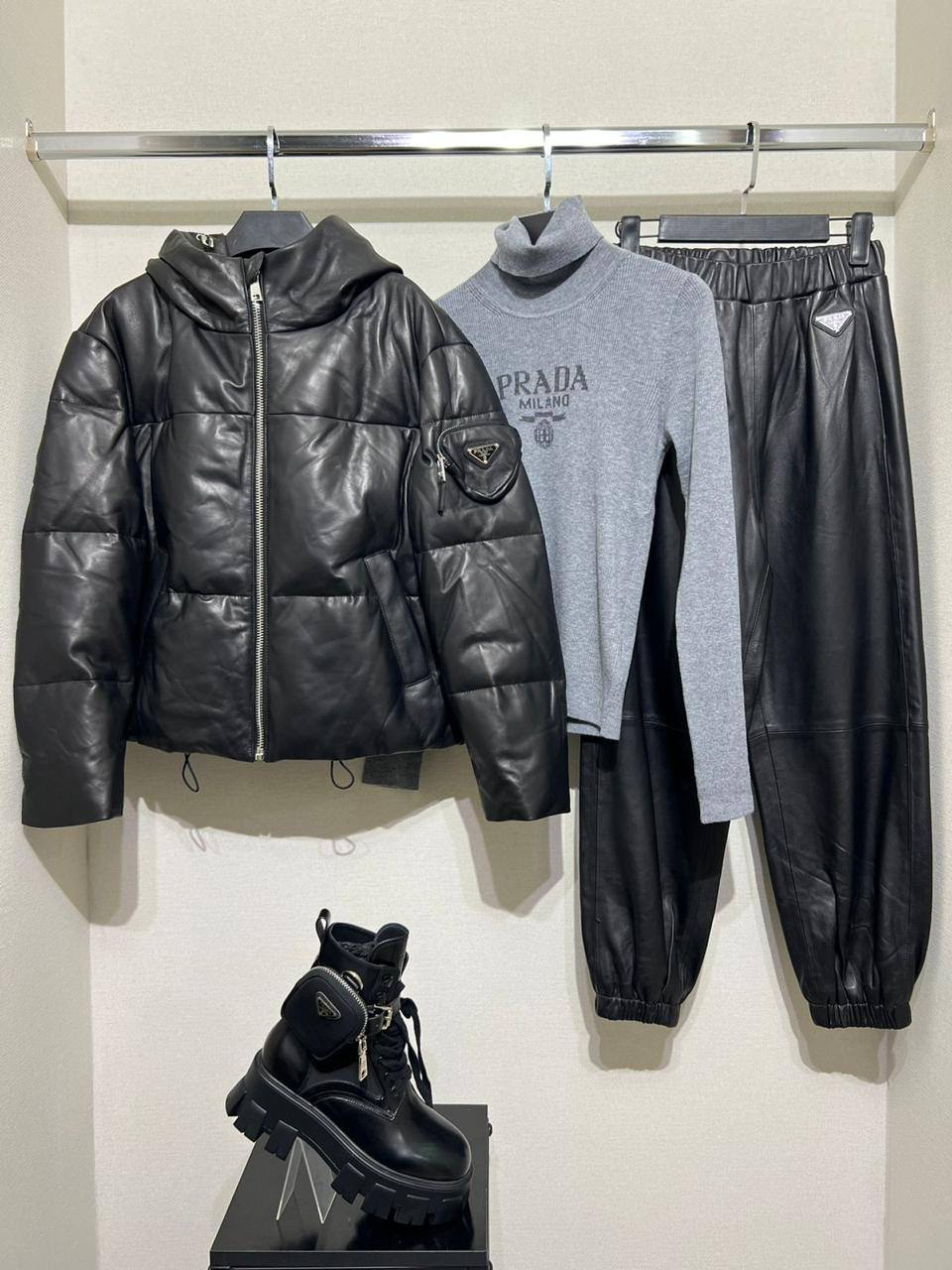 КУРТКА PRADA детальное фото