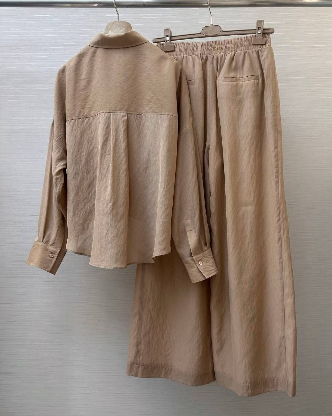КОСТЮМ BRUNELLO CUCINELLI детальное фото