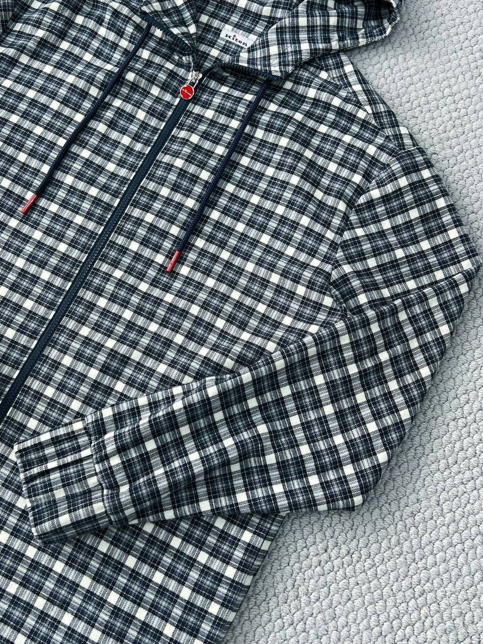 МУЖСКАЯ РУБАШКА KITON детальное фото