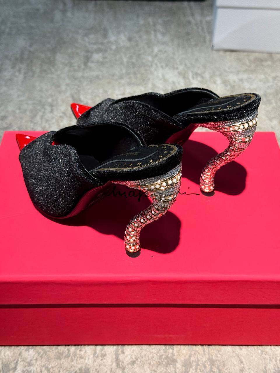 ТУФЛИ SCHIAPARELLI детальное фото