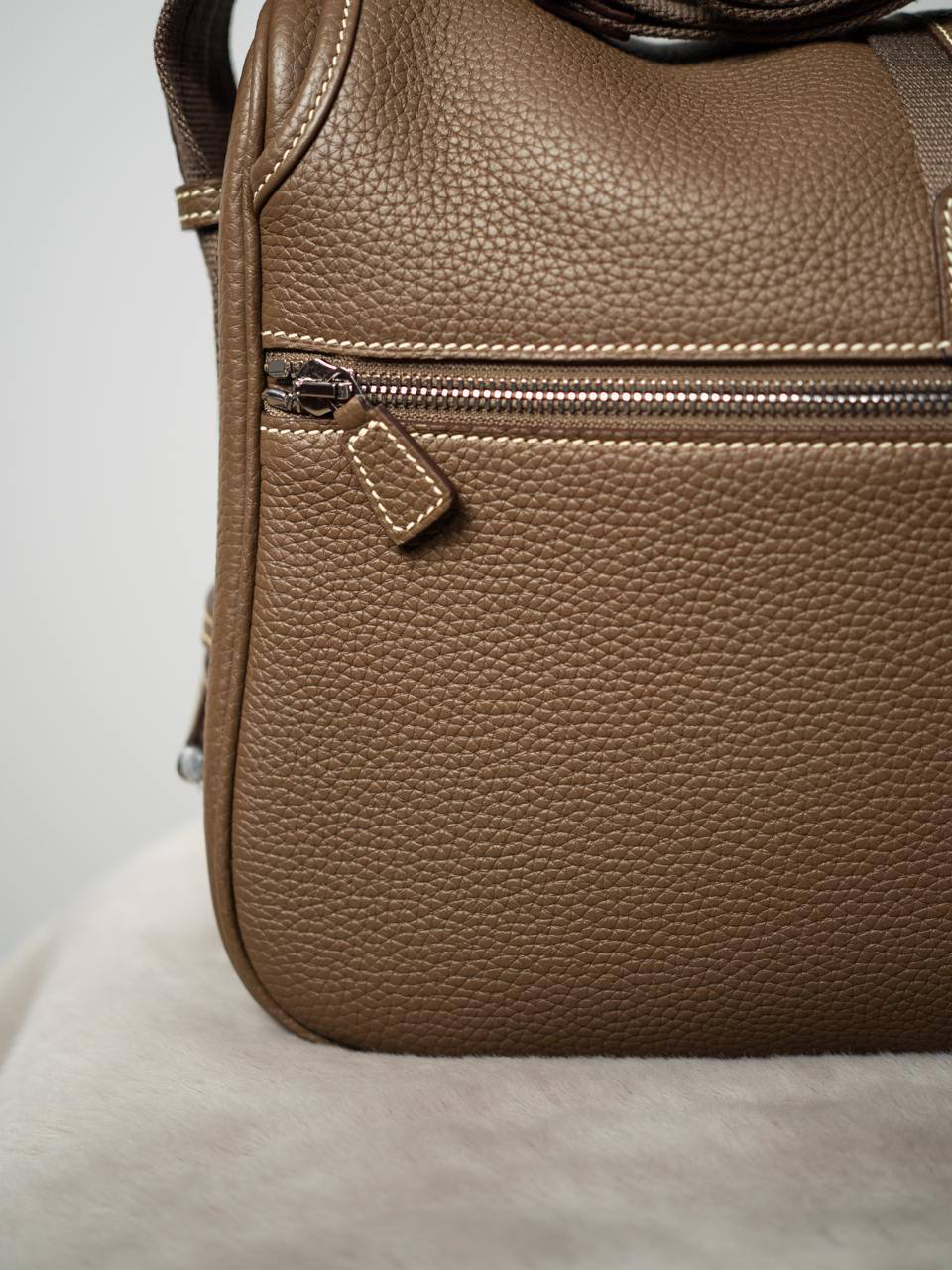 МУЖСКАЯ СУМКА МЕССЕНДЖЕР HERMES детальное фото