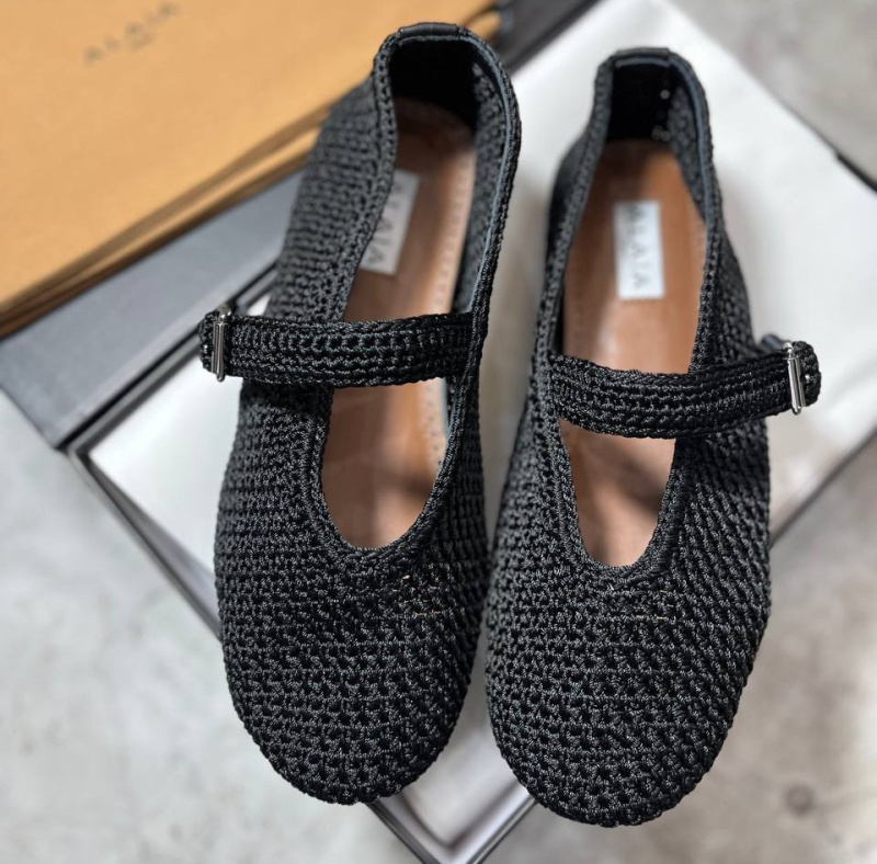 БАЛЕТКИ ALAIA фото