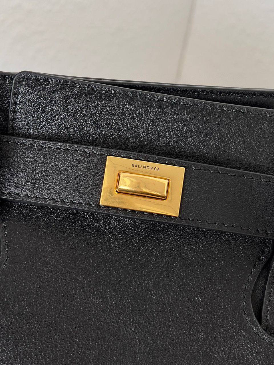 СУМКА BALENCIAGA детальное фото