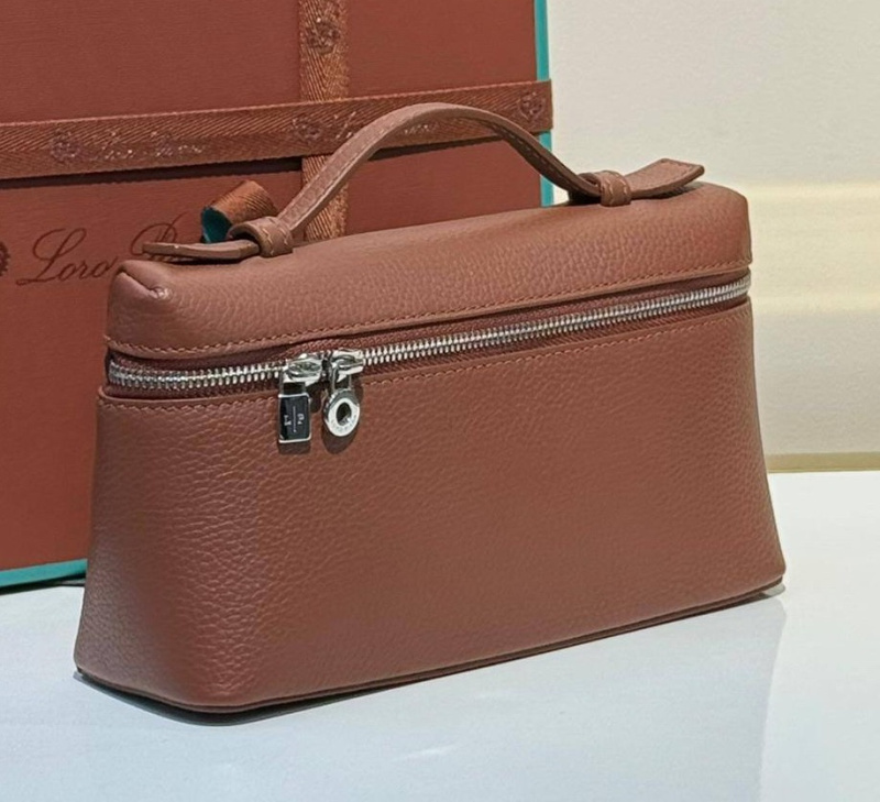 СУМКА LORO PIANA фото