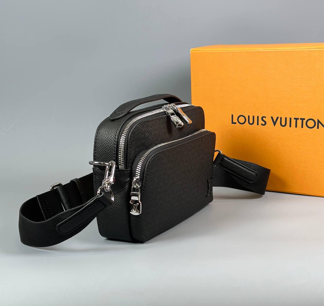 МУЖСКАЯ СУМКА МЕССЕНДЖЕР LOUIS VUITTON детальное фото