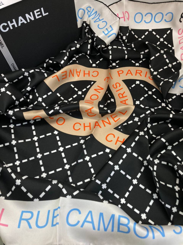 ПЛАТОК CHANEL фото