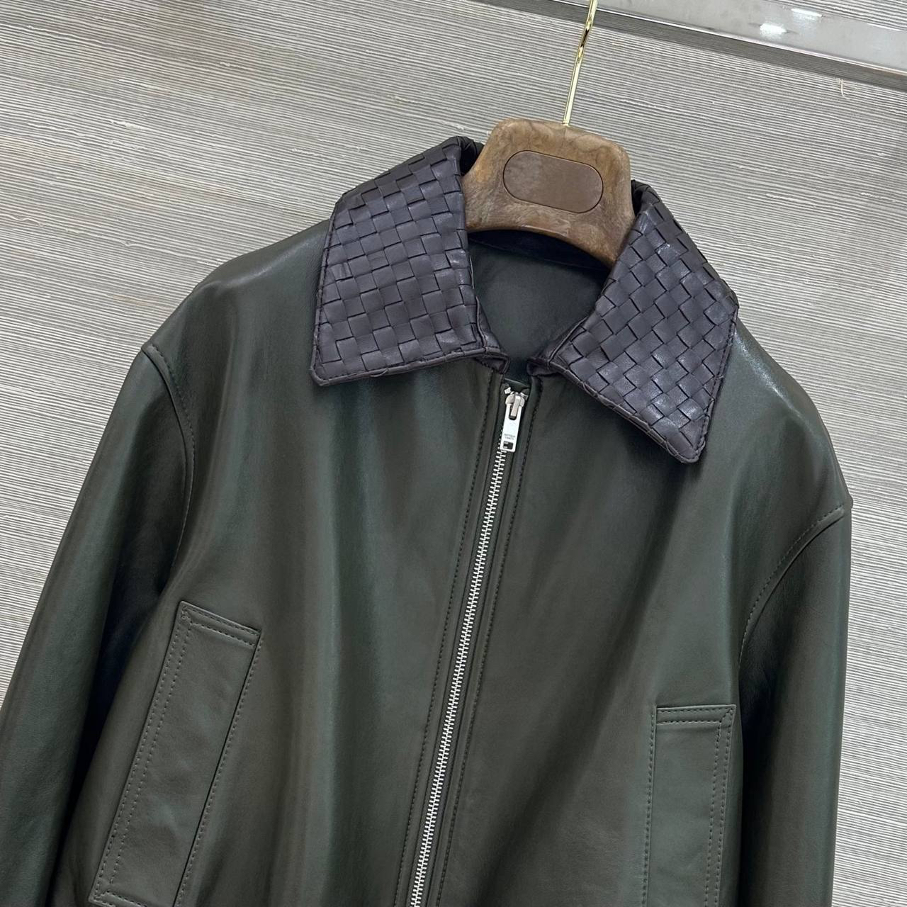 КУРТКА BOTTEGA VENETA детальное фото