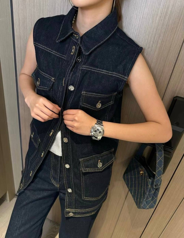 КОСТЮМ CHANEL фото