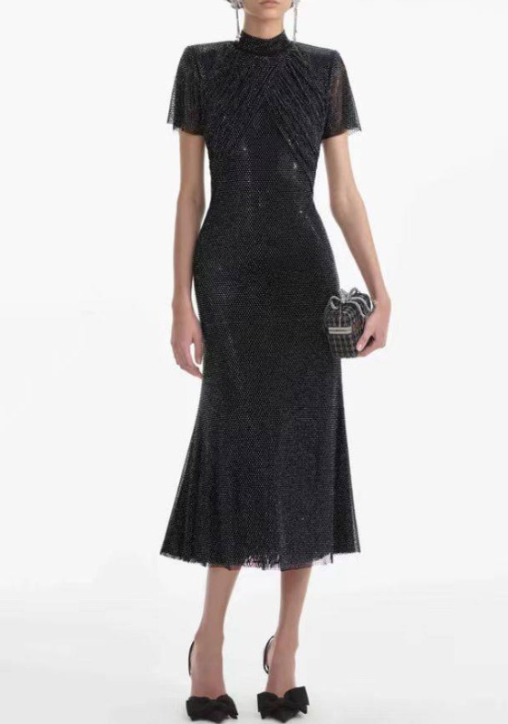 ПЛАТЬЕ SELF-PORTRAIT фото