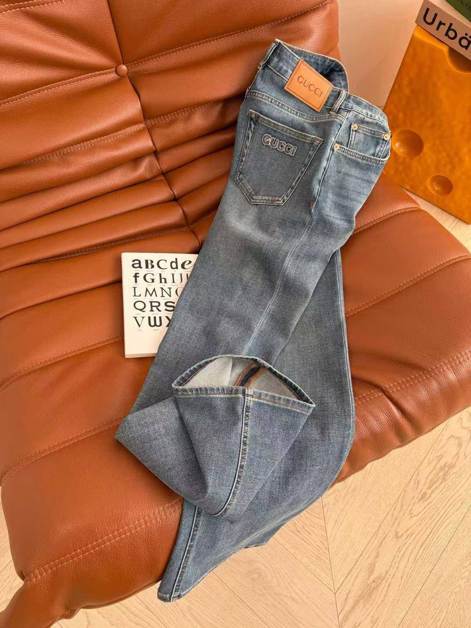 ДЖИНСЫ GUCCI детальное фото