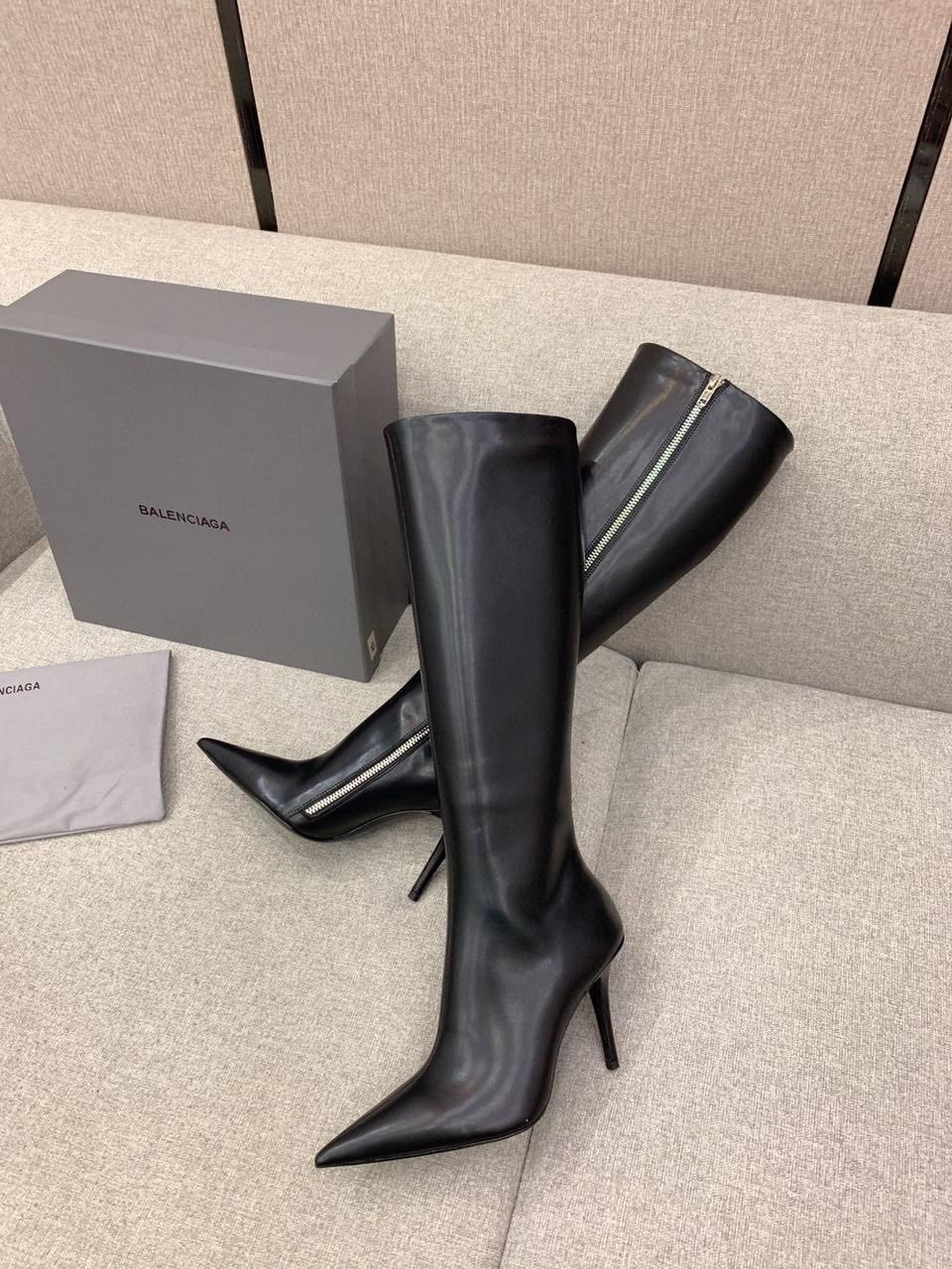 САПОГИ BALENCIAGA детальное фото