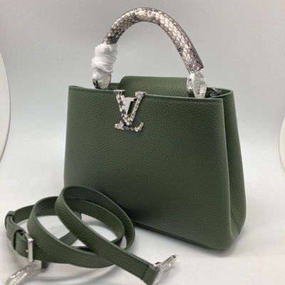 СУМКА LOUIS VUITTON CAPUCINES фото