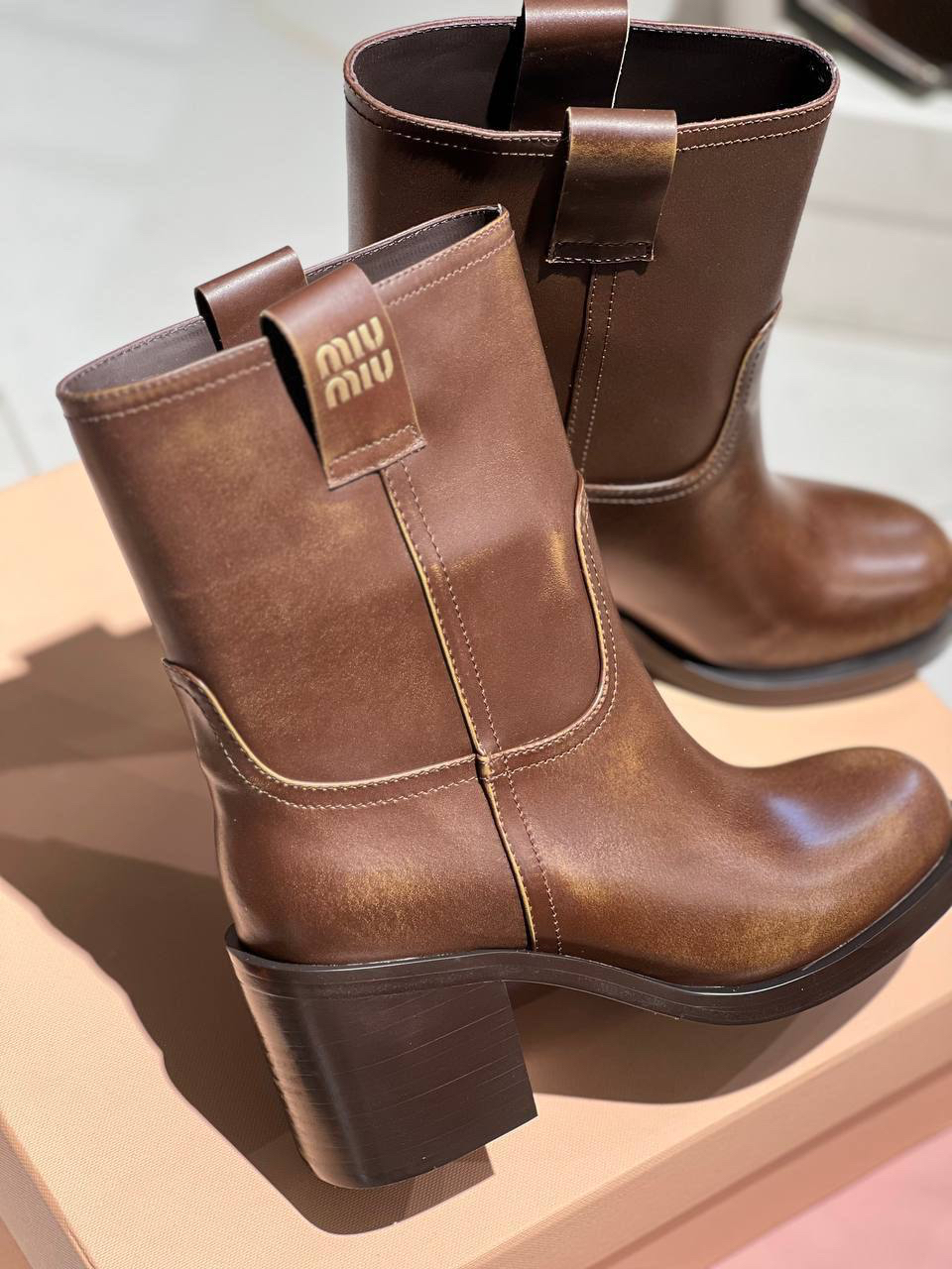 БОТИЛЬОНЫ MIU MIU детальное фото