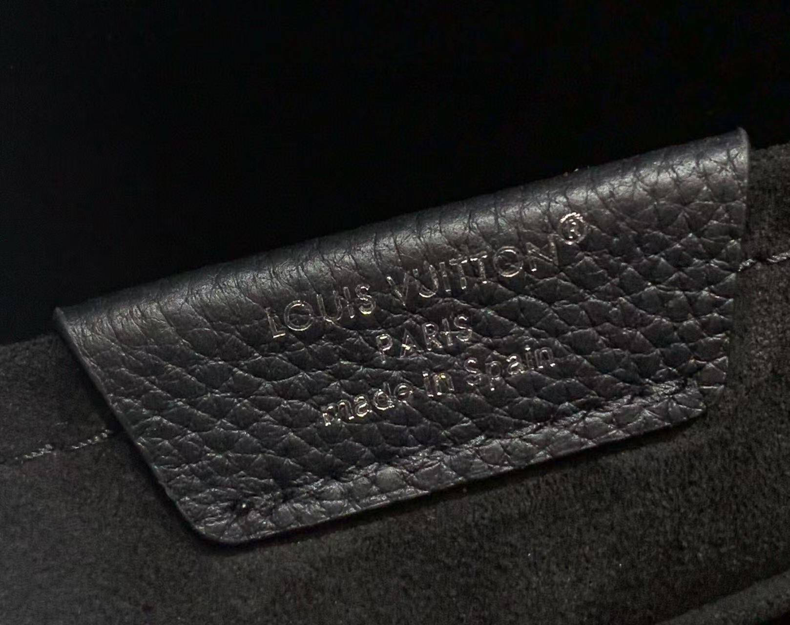 РЮКЗАК LOUIS VUITTON детальное фото