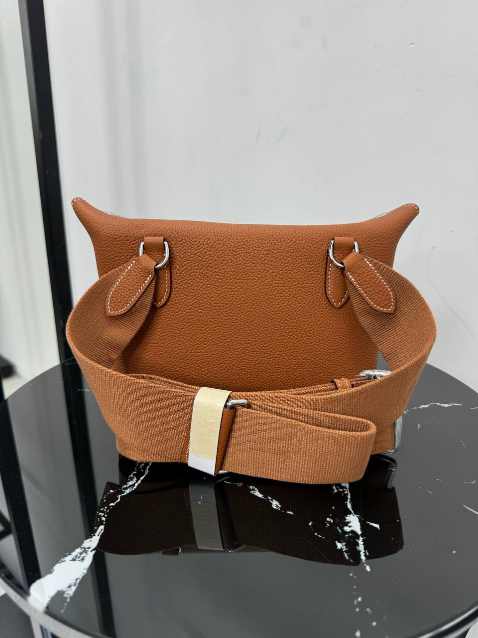 МУЖСКАЯ СУМКА МЕССЕНДЖЕР HERMES детальное фото