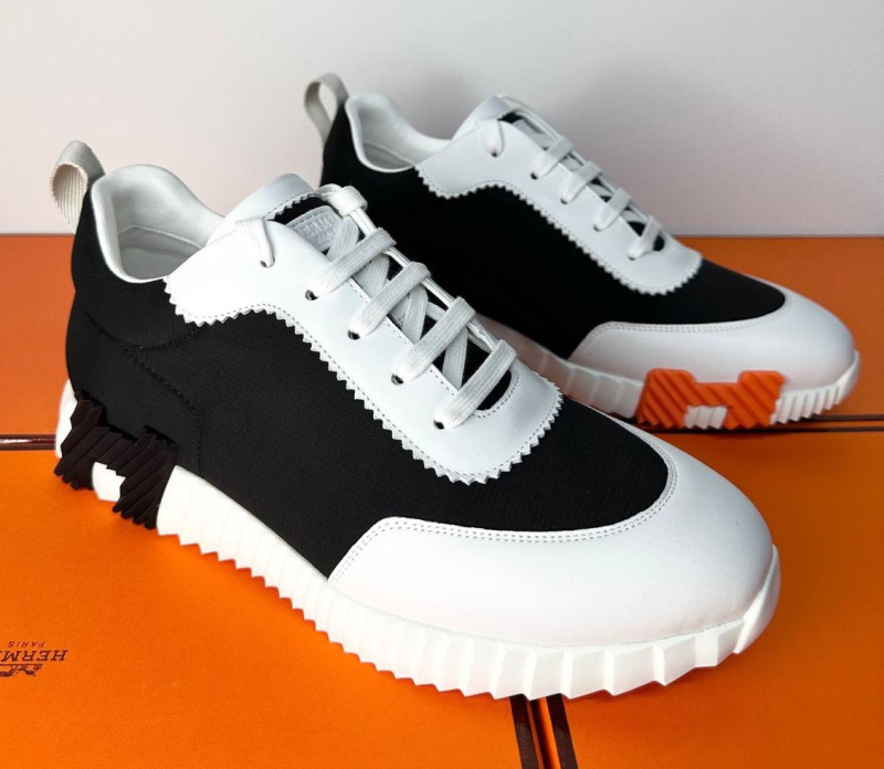 МУЖСКИЕ КРОССОВКИ HERMES фото