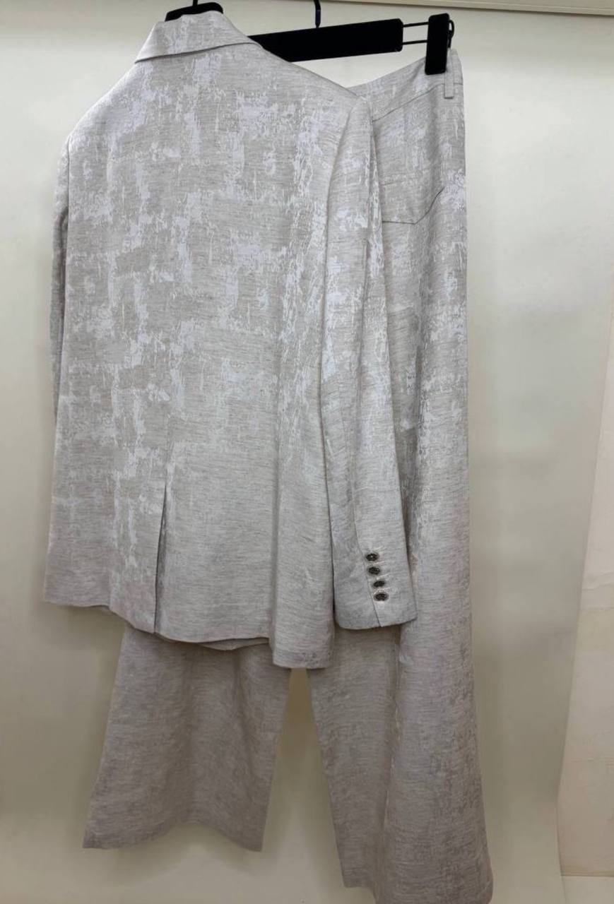КОСТЮМ BRUNELLO CUCINELLI детальное фото